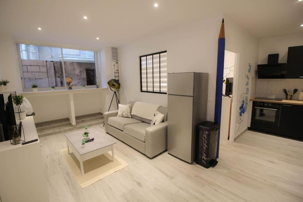 La Bd : Joli T2 Renove /Wi-Fi/Centre-Ville Ангулем Экстерьер фото